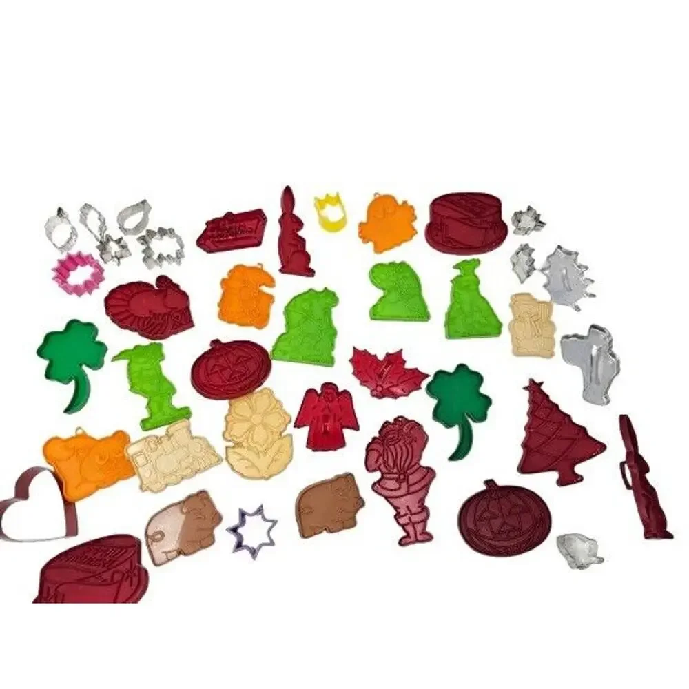 Lot of 30+ Vintage Cookie Cutters Hallmark Tupperware Hutzler Holiday 80s